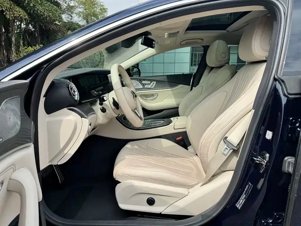 Mercedes-Benz CLS — фото 5