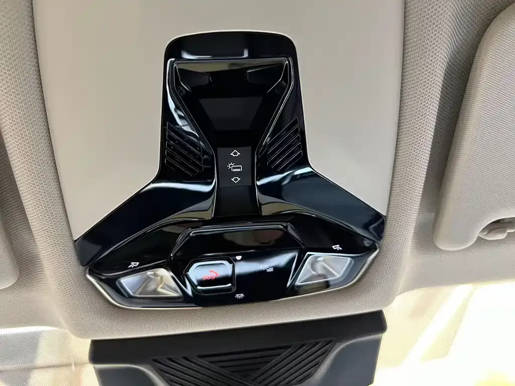 BMW X1 — фото 2
