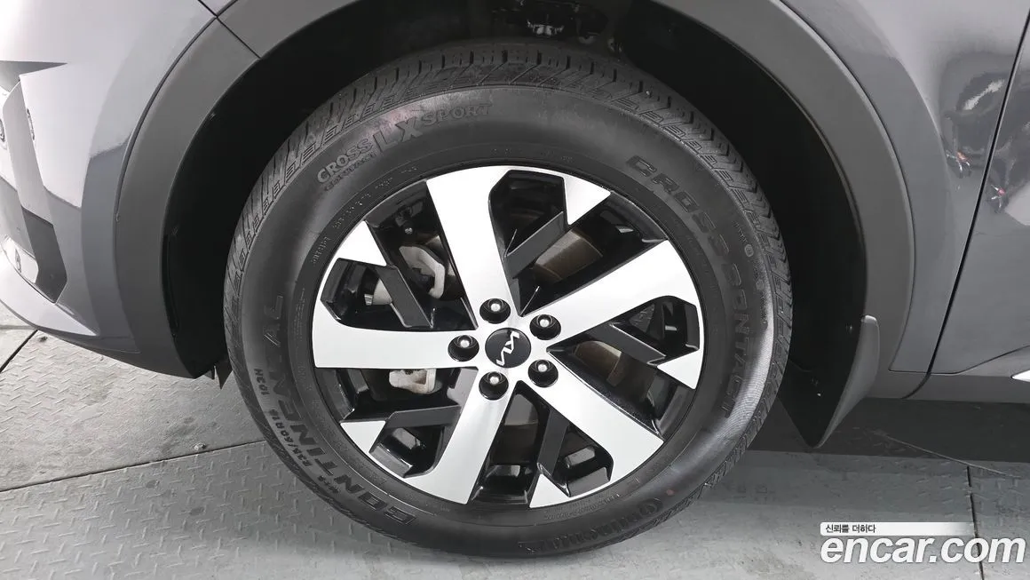 Kia Sorento — фото 9