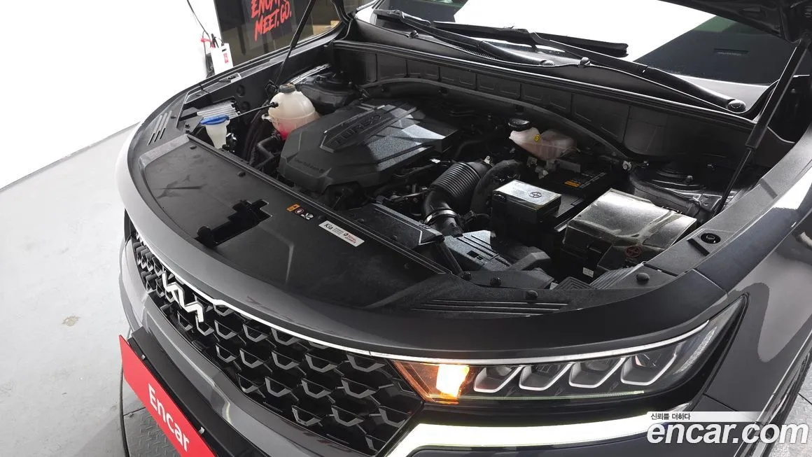 Kia Sorento — фото 10