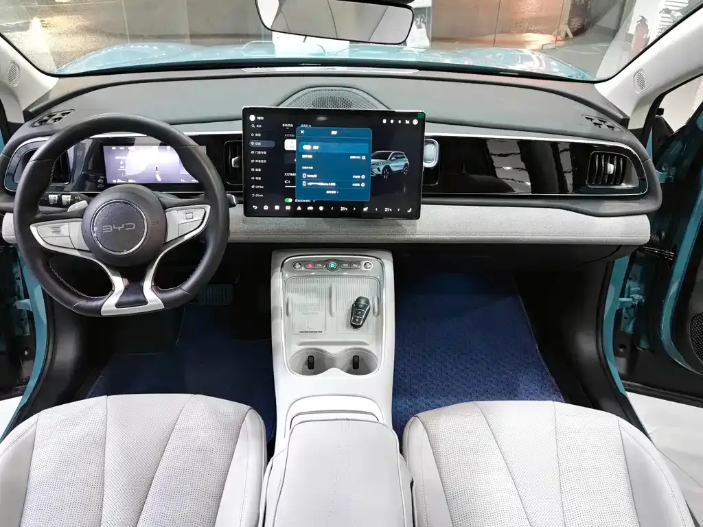 BYD Hiace 05 EV — фото 10