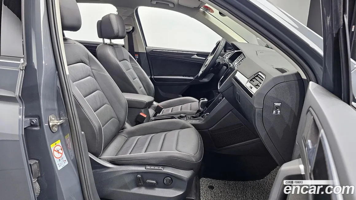 Volkswagen Tiguan — фото 7