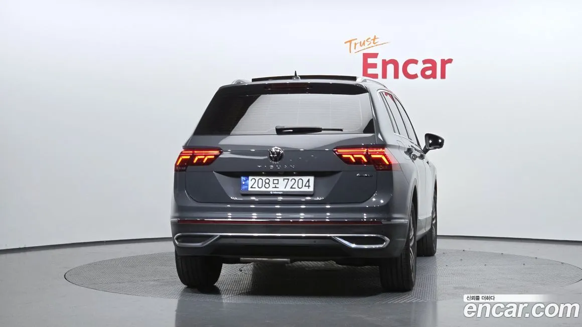 Volkswagen Tiguan — фото 4
