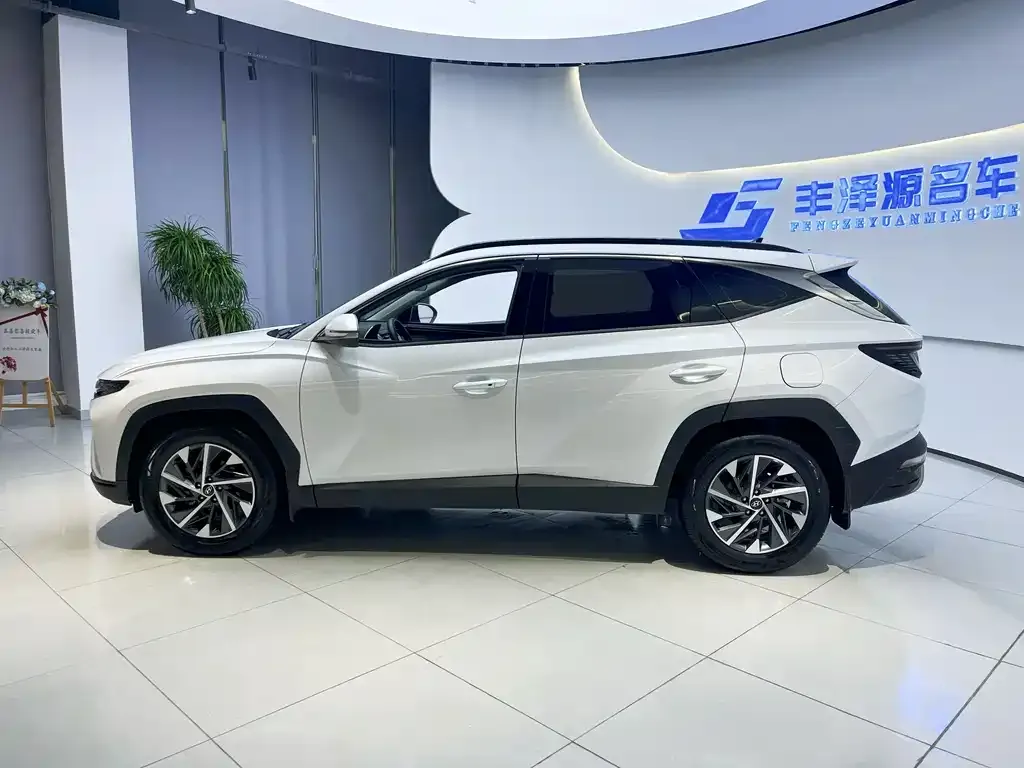 Hyundai Tucson — фото 9
