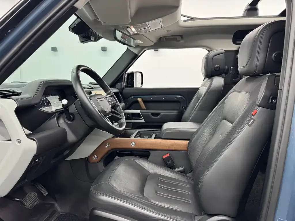 Land Rover Defender — фото 4