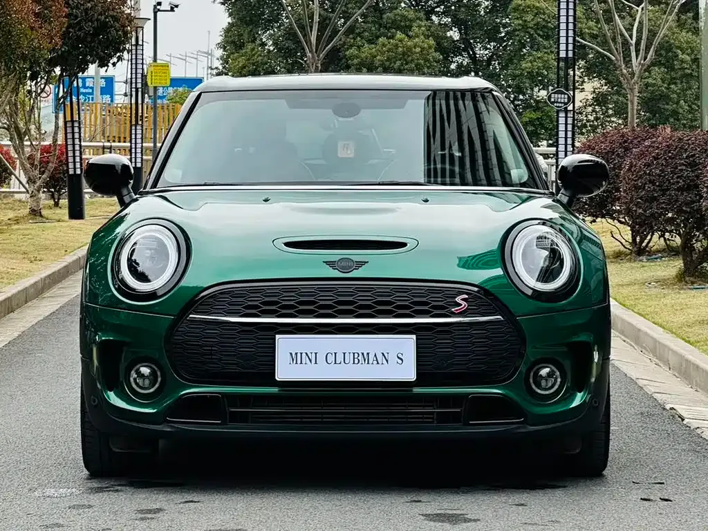MINI Clubman — фото 8