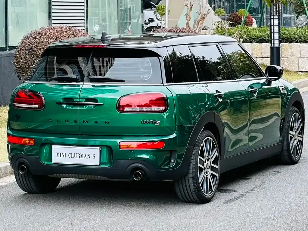 MINI Clubman — фото 4