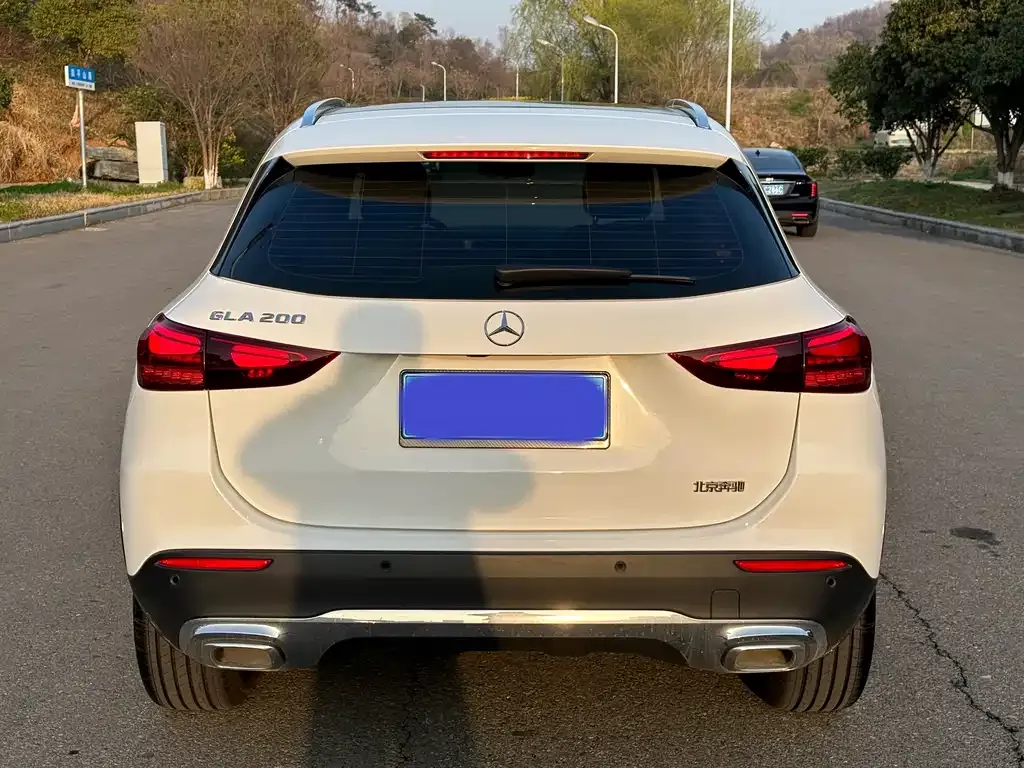 Mercedes-Benz GLA — фото 8