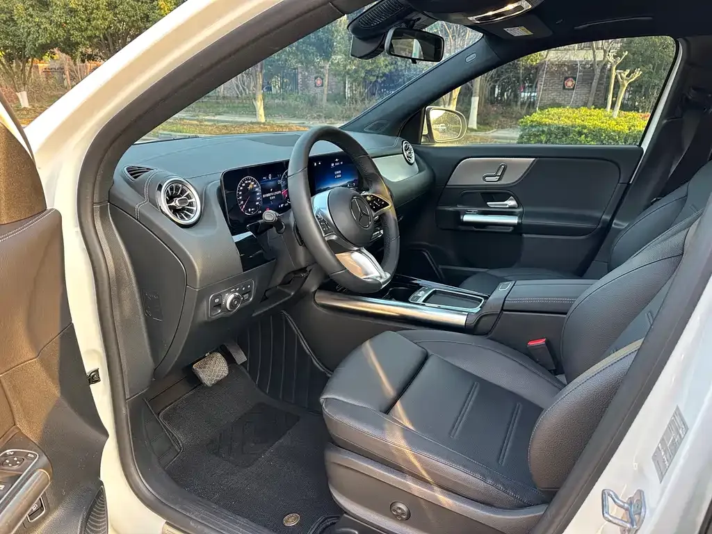 Mercedes-Benz GLA — фото 5