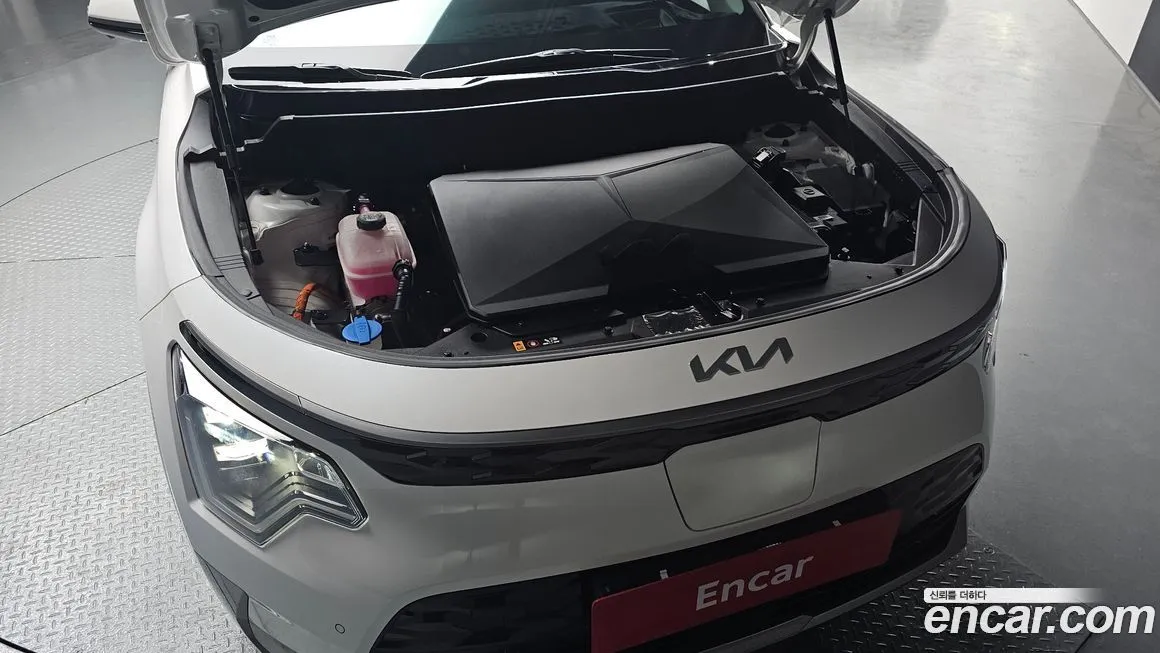 Kia Niro — фото 10