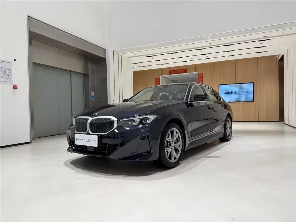 BMW i3 — фото 1