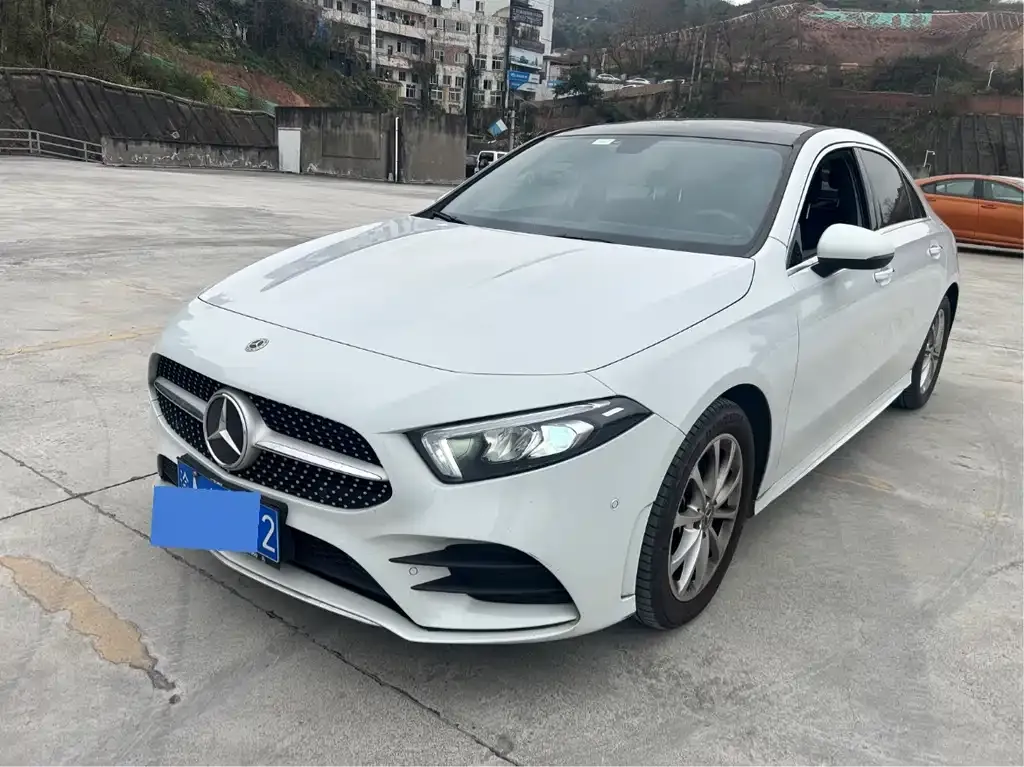 Mercedes-Benz A-Class — фото 1