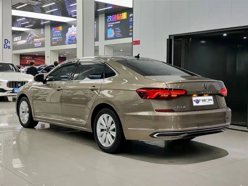 Volkswagen Passat — фото 2