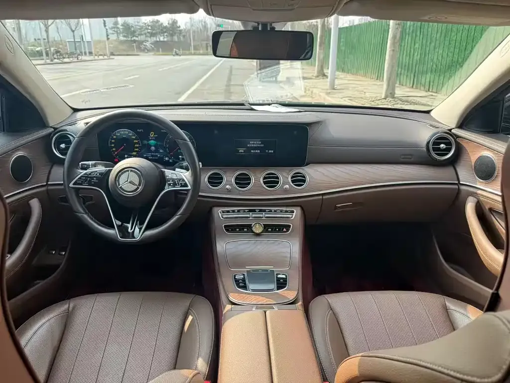 Mercedes-Benz E-Class New Energy — фото 2