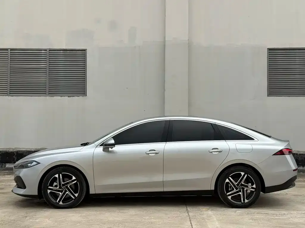 Roewe D7 — фото 10