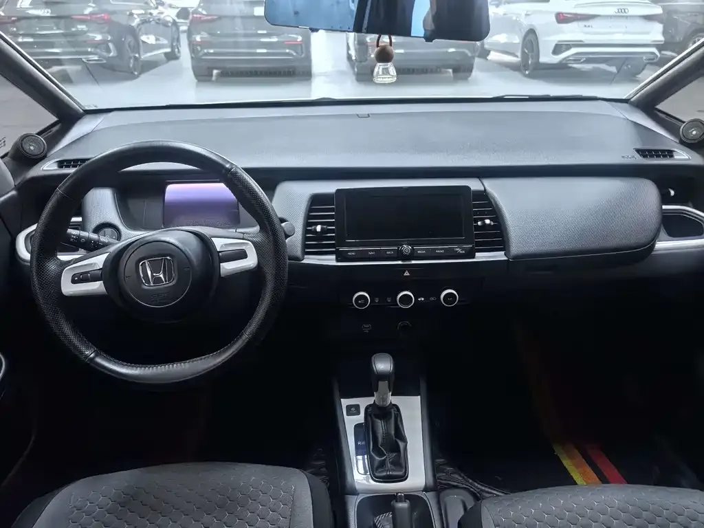 Honda Fit — фото 6