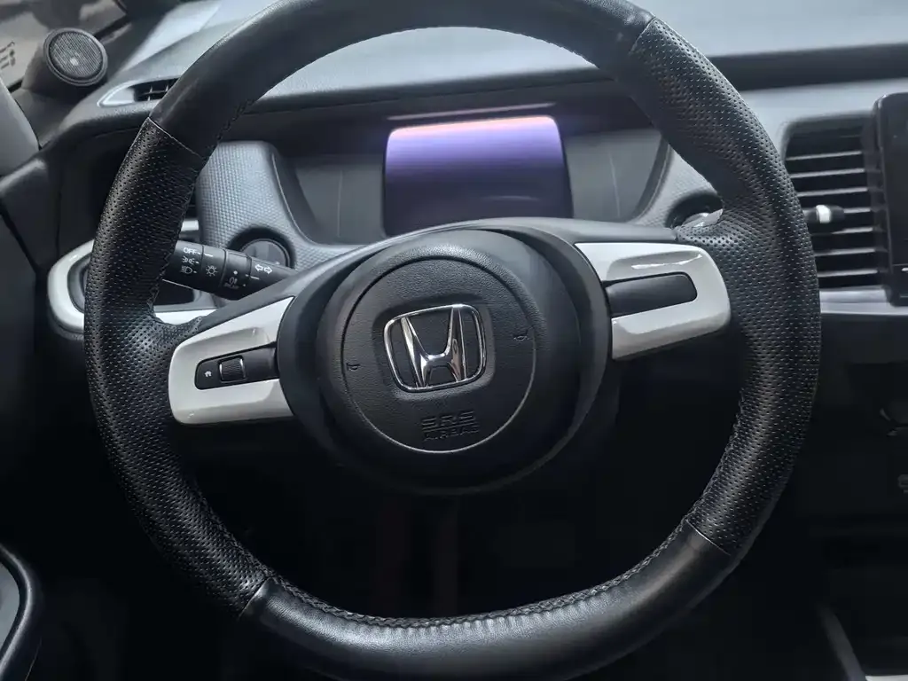 Honda Fit — фото 5