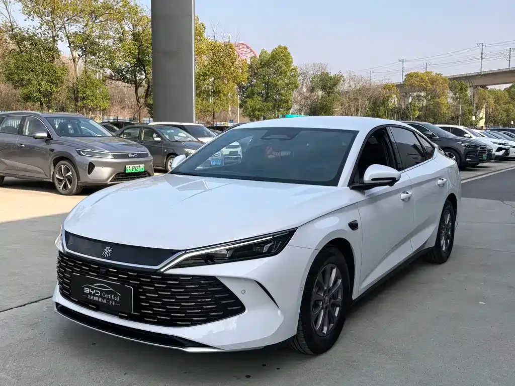 BYD Qin L — фото 1