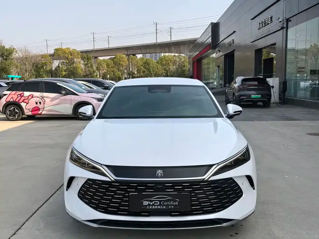 BYD Qin L — фото 8
