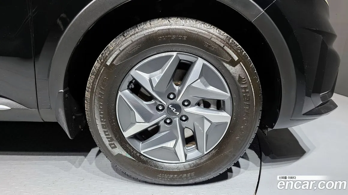 Kia Sorento — фото 6