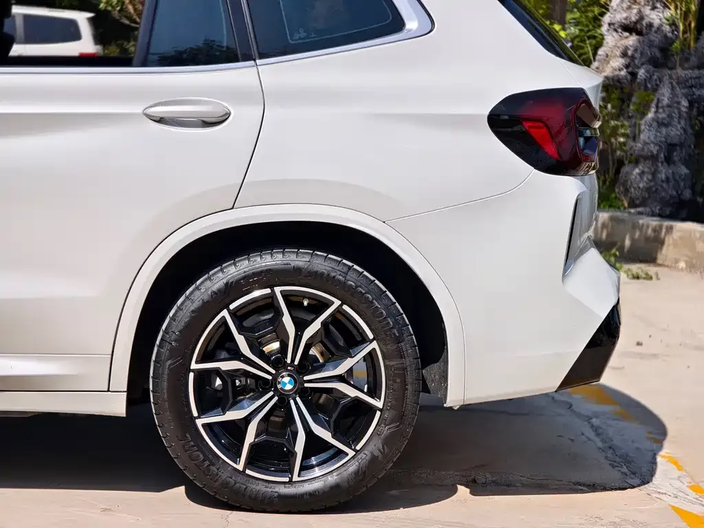 BMW X3 — фото 2