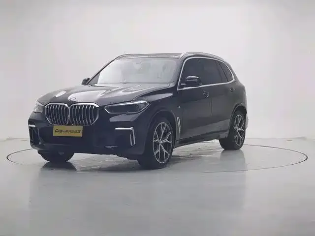 BMW X5 — фото 1