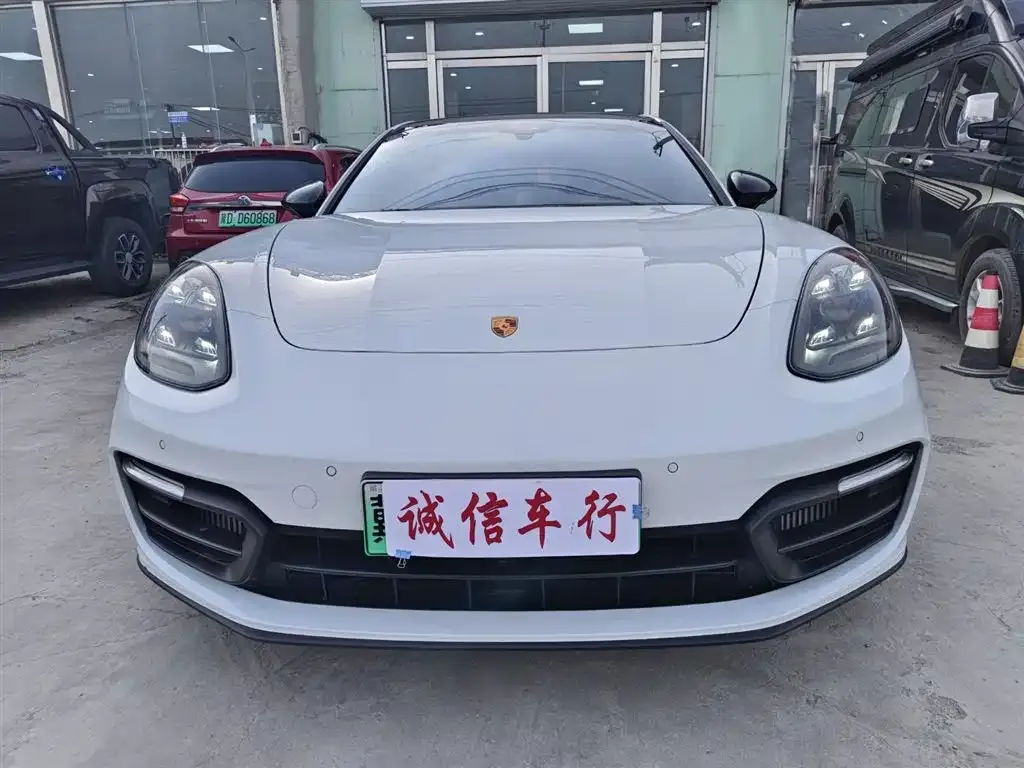 Porsche Panamera Hybrid — фото 2