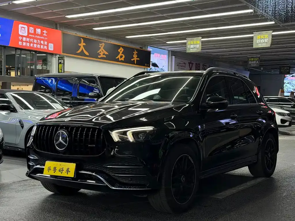 Mercedes-Benz GLE — фото 1