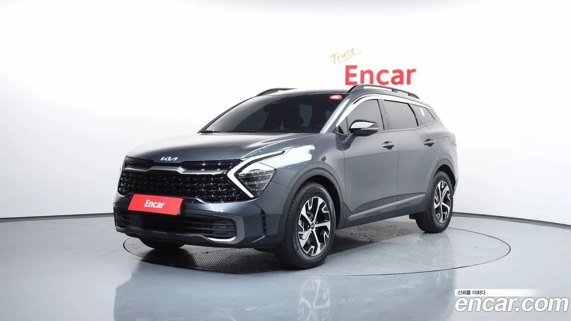 Kia Sportage — фото 1