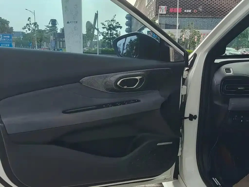 GAC Motor Shadow Leopard — фото 4