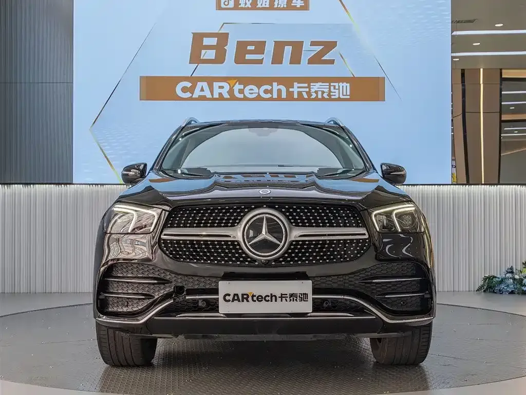 Mercedes-Benz GLE — фото 7