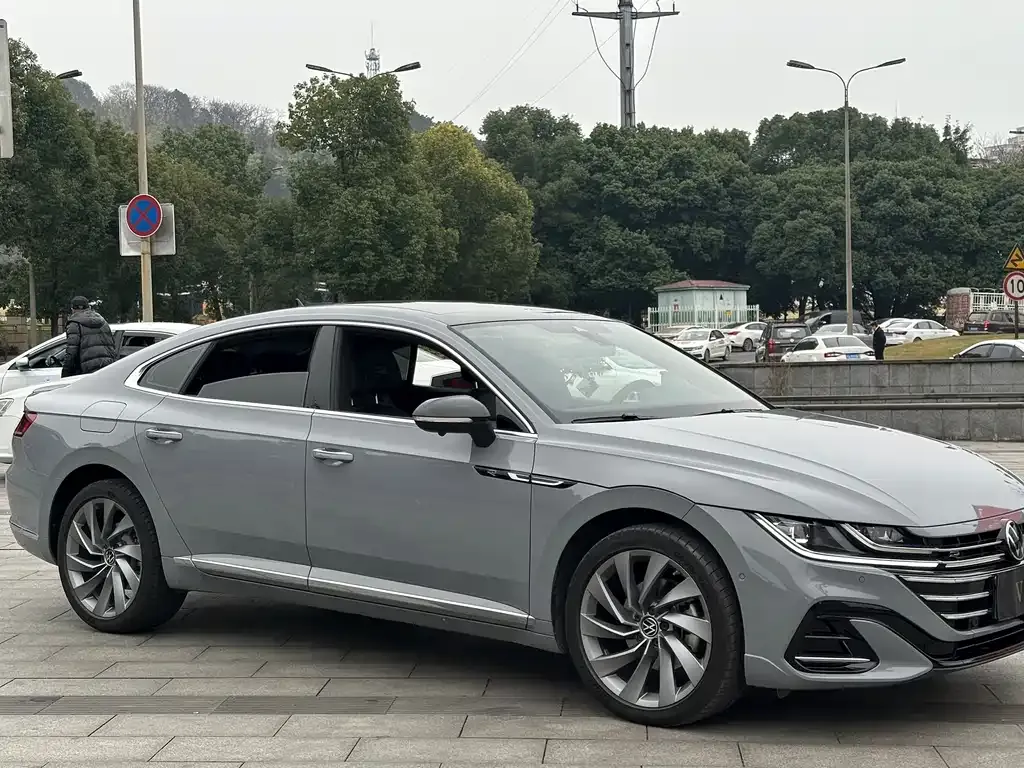 Volkswagen CC — фото 4