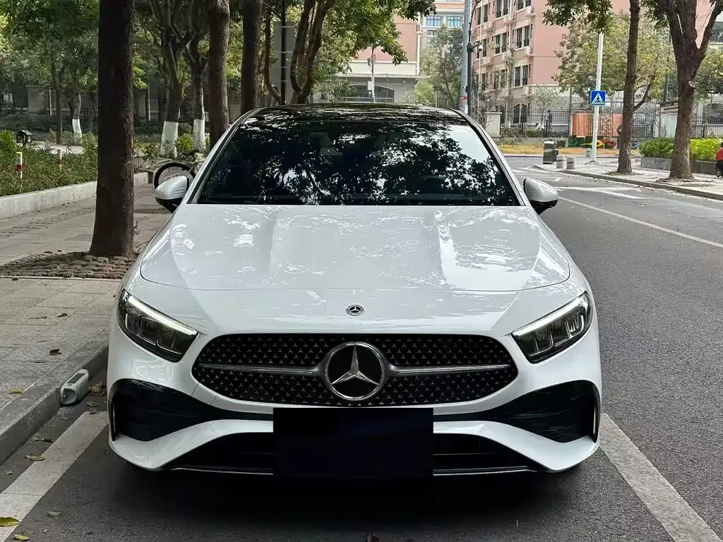 Mercedes-Benz A-Class — фото 10