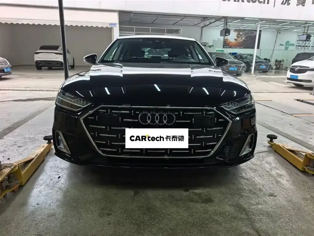 Audi A7L — фото 6