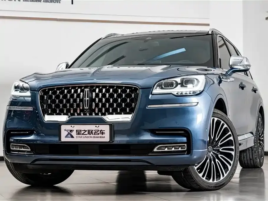 Lincoln Aviator — фото 9