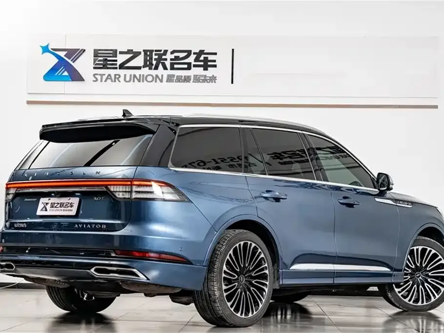 Lincoln Aviator — фото 3