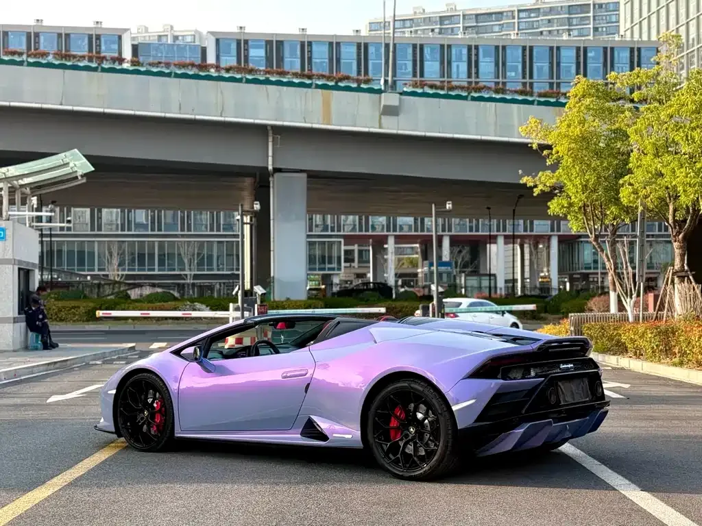 Lamborghini Huracan — фото 5