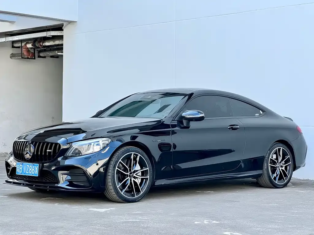 Mercedes-Benz C-Class AMG — фото 1
