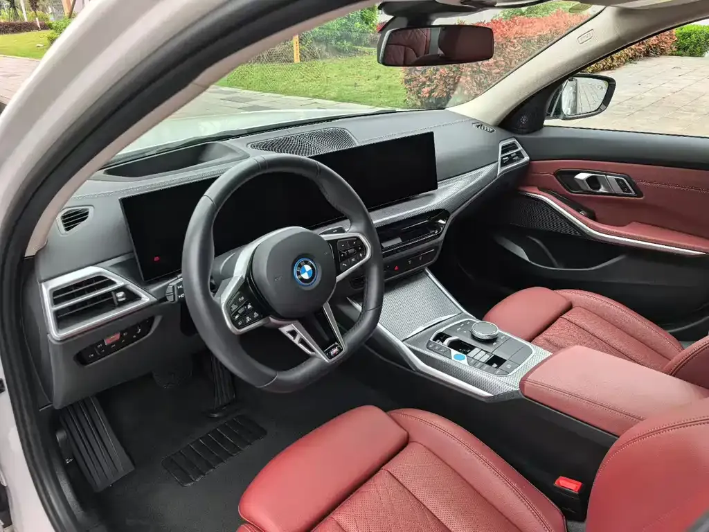 BMW i3 — фото 5