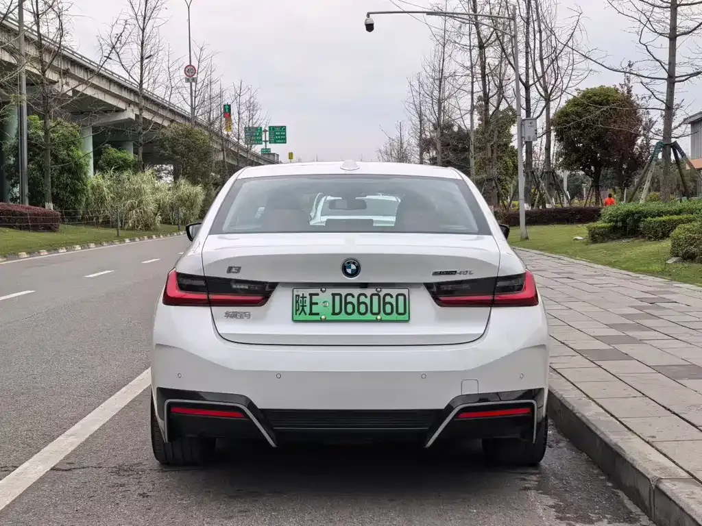 BMW i3 — фото 3