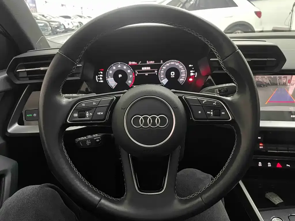 Audi A3 — фото 8