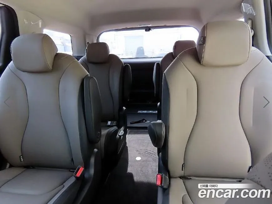 Kia Carnival — фото 2