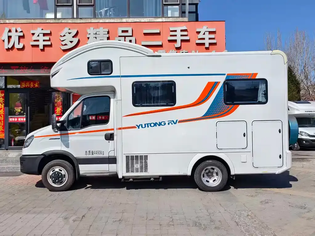 IVECO Ousheng — фото 7