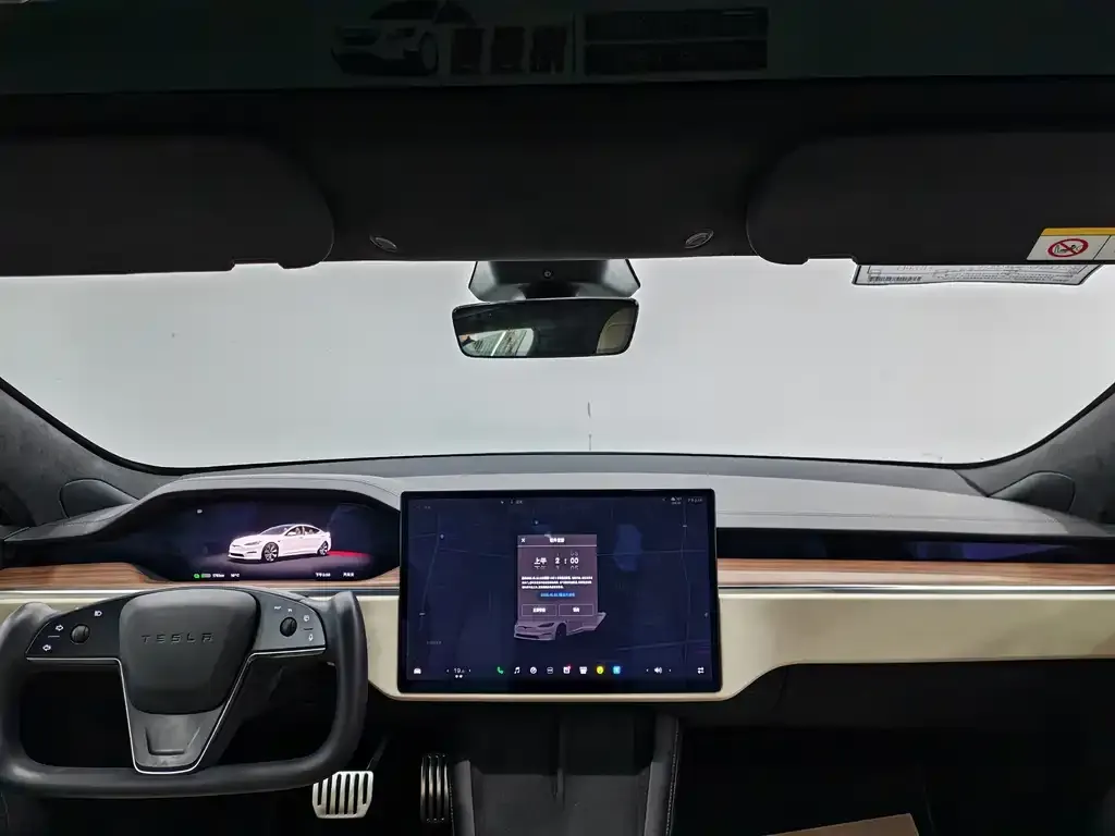 Tesla Model S — фото 7