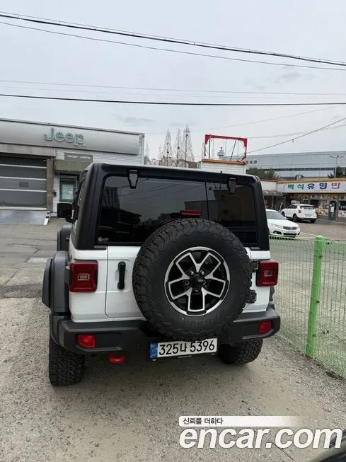 Jeep Wrangler — фото 2