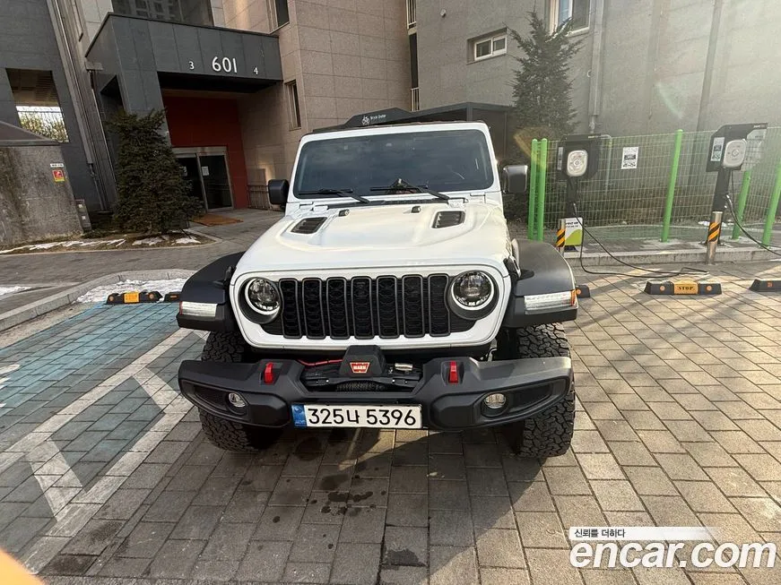 Jeep Wrangler — фото 8