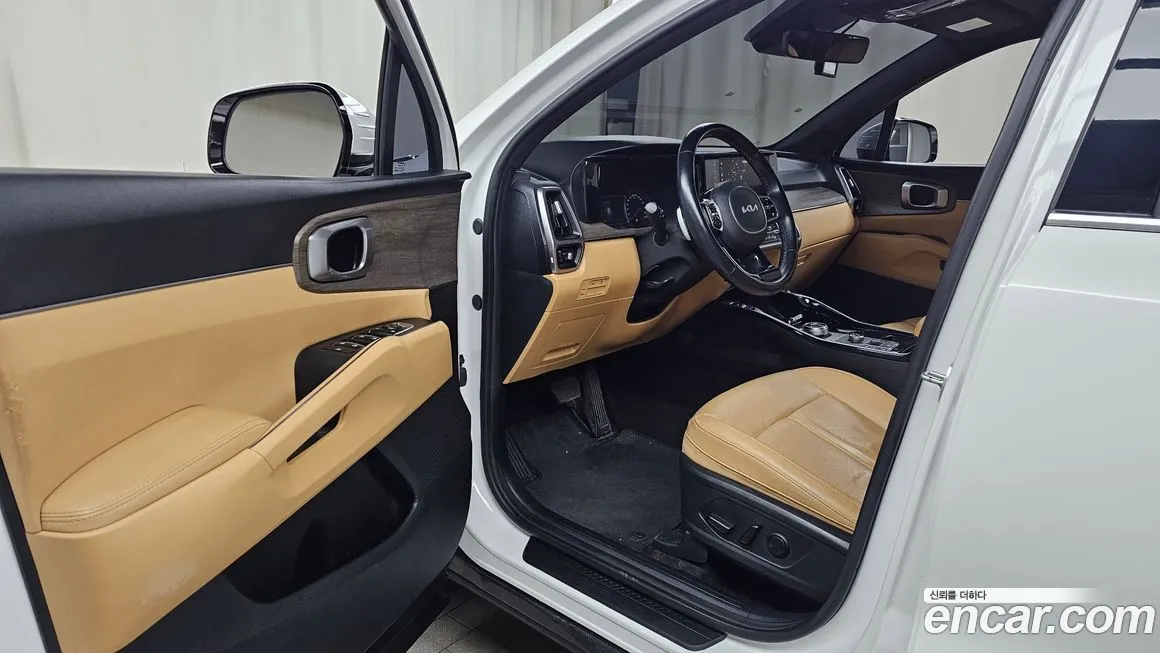 Kia Sorento — фото 5