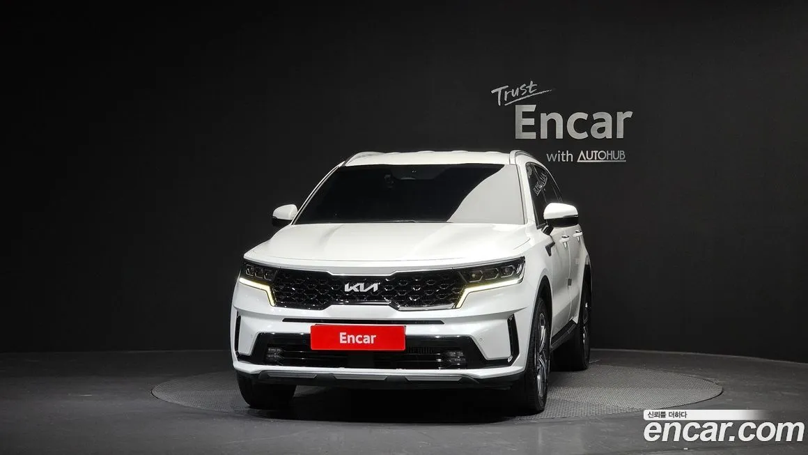 Kia Sorento — фото 6