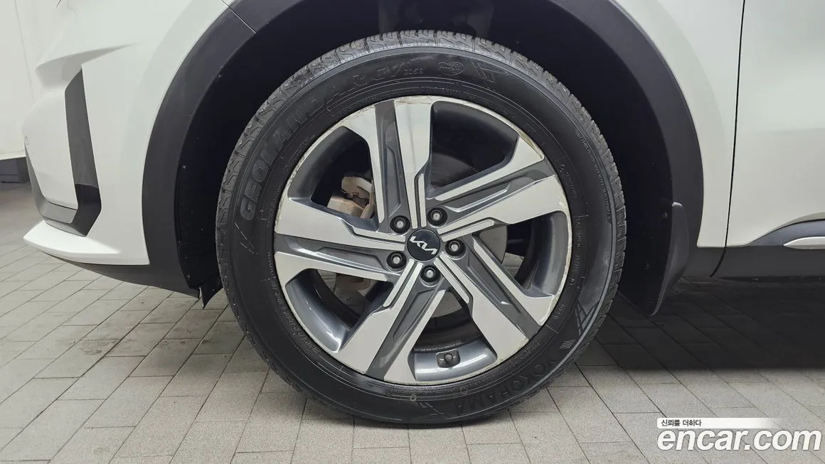 Kia Sorento — фото 4