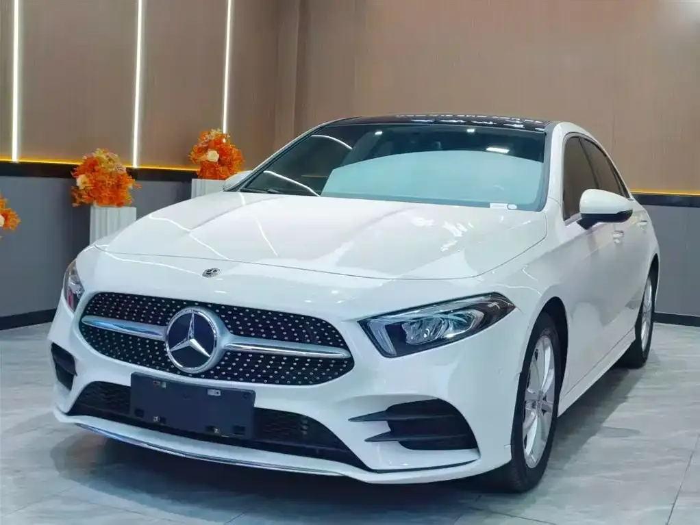 Mercedes-Benz A-Class — фото 1
